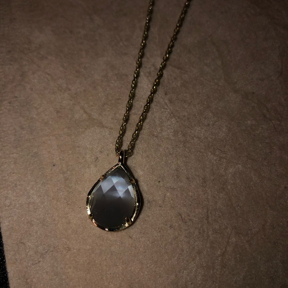 Kendra Scott Kiri necklace